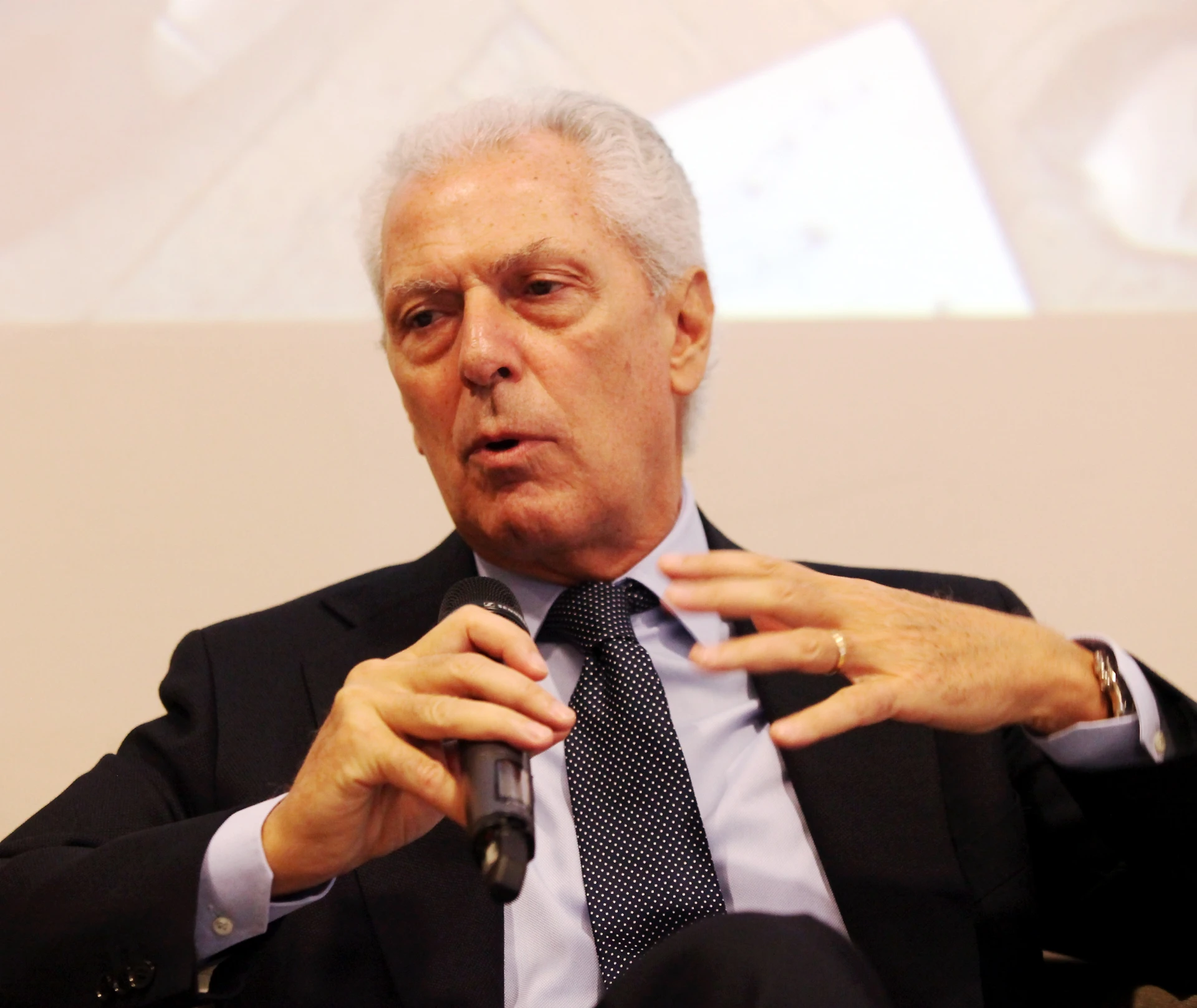 Marco Tronchetti Provera: "Visto di peggio del M5s ma la Grecia è dietro l'angolo"