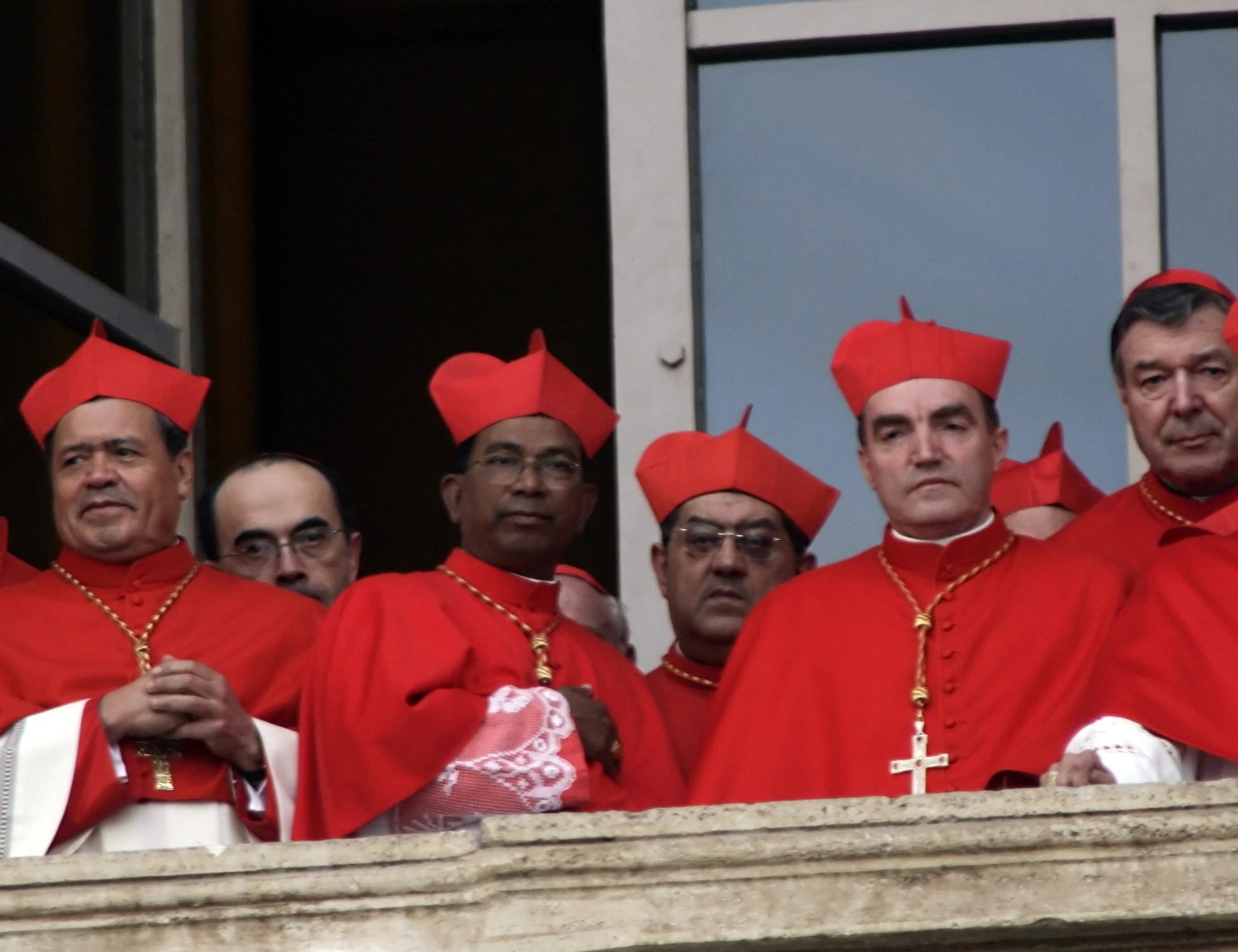 Conclave, don Cristiani: "Voglio un Papa comunista"