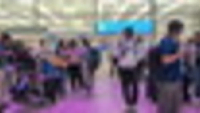 M.O., all'aeroporto di Dubai primi passeggeri in partenza