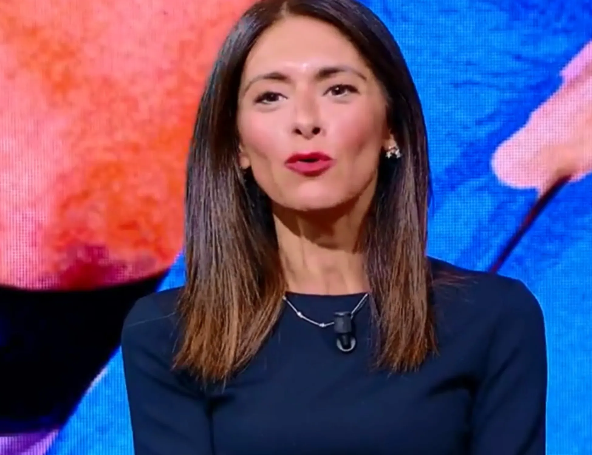 Leggi l'articolo: "Scivolata grave": la Picierno la spara contro Meloni