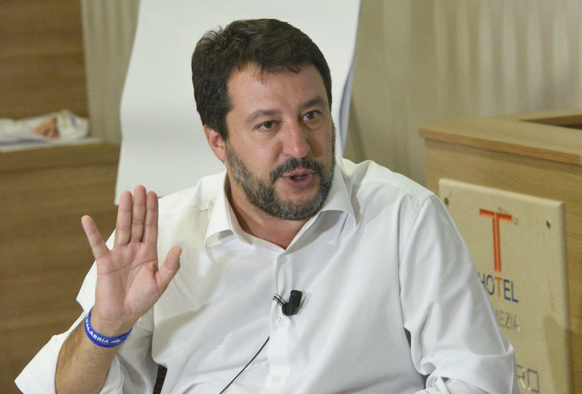 Matteo Salvini, il plauso a Vittorio Feltri: "Sull'immigrazione dice ciò che pensano milioni di italiani"