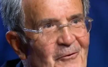 L'unico pericolo per il centrodestra è la super-ammucchiata che sta studiando Prodi