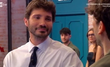 Affari tuoi, Herbert Ballerina si umilia da solo: "Sempre peggio"