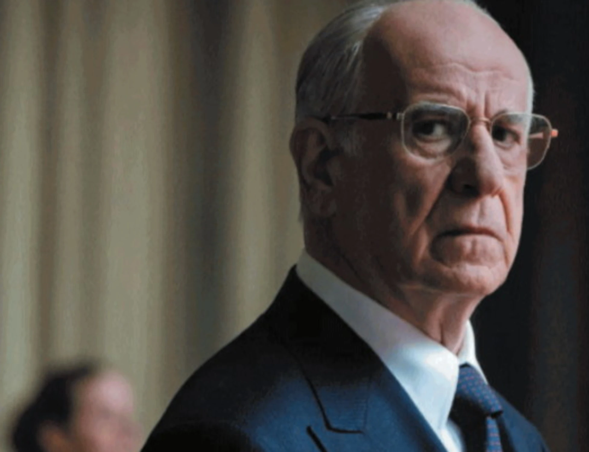 Paolo Sorrentino per una volta sceglie la sobrietà