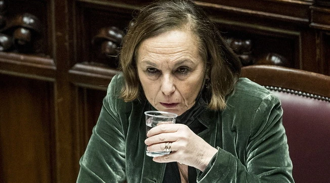 Crisi, se salta Giuseppe Conte? I due nomi che prendono quota: Luciana Lamorgese o Dario Franceschini premier