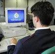Catania, adescano ragazzine