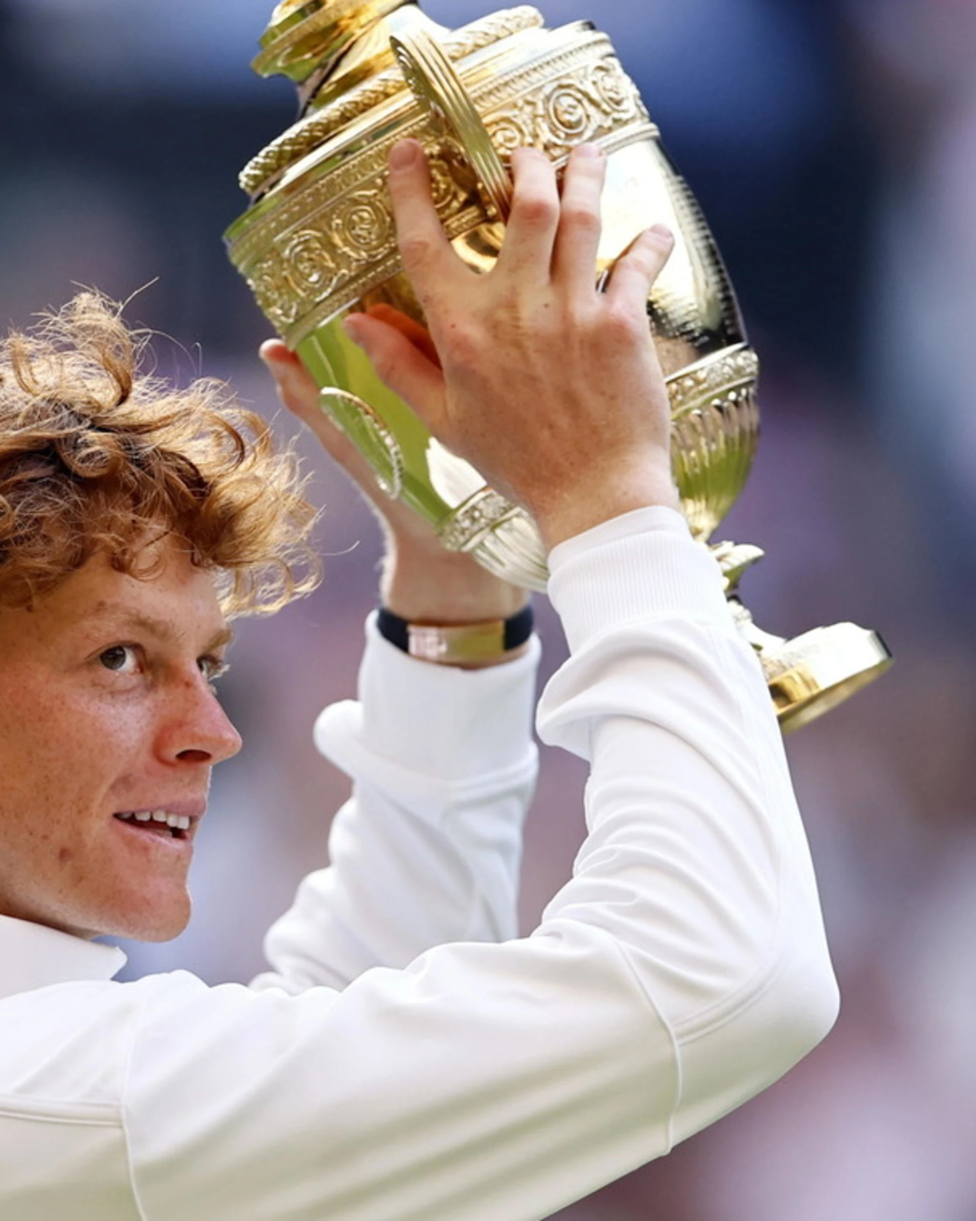 Sinner si prende Wimbledon, Meloni: "Orgogliosi di te, campione!"