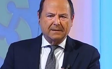 Luigi Bacialli, direttore di Tg Medianordest massacrato di botte in strada